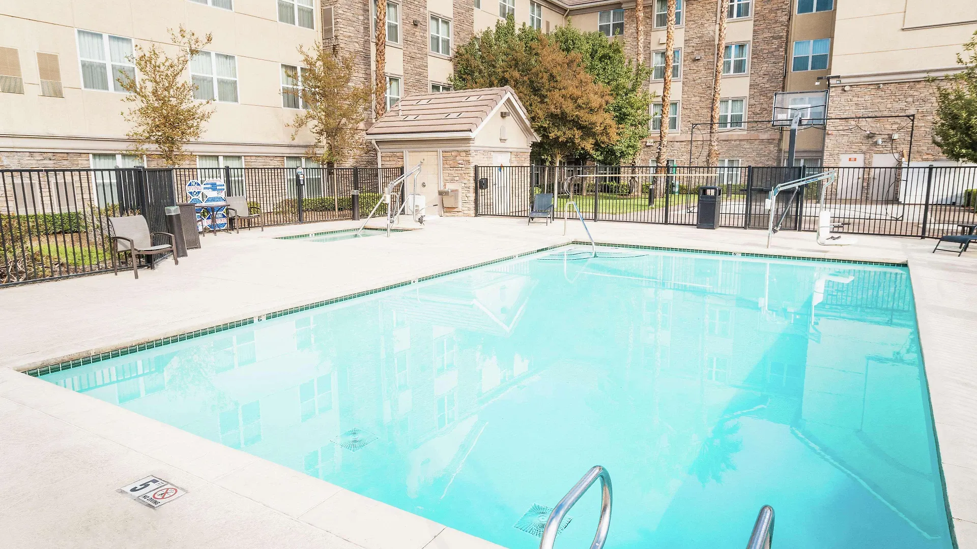 Homewood Suites By Hilton Ontario Rancho Cucamonga